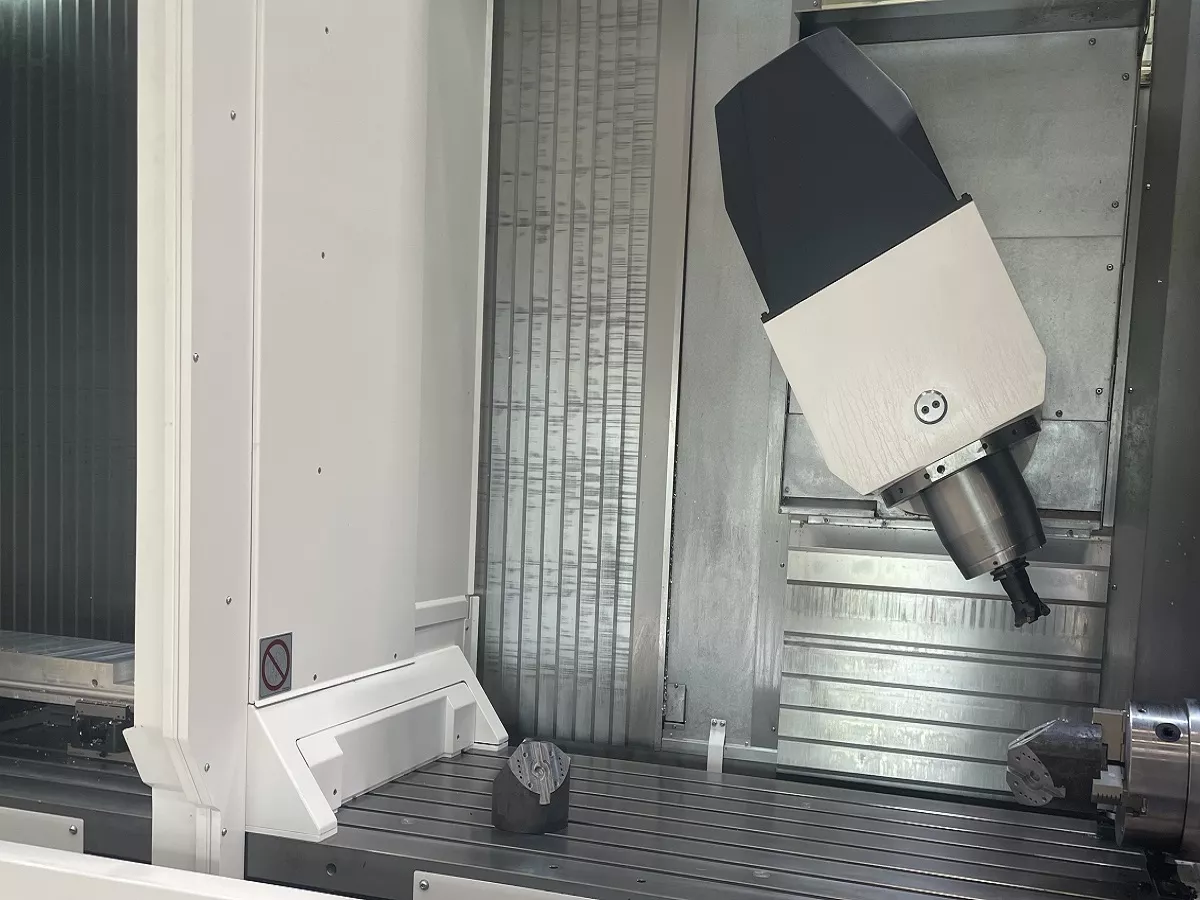 Mazak VTC800 30 SR - Baujahr: 2025 Bild-3