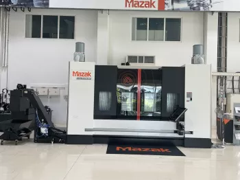 Mazak VTC800 30 SR - Baujahr: 2025