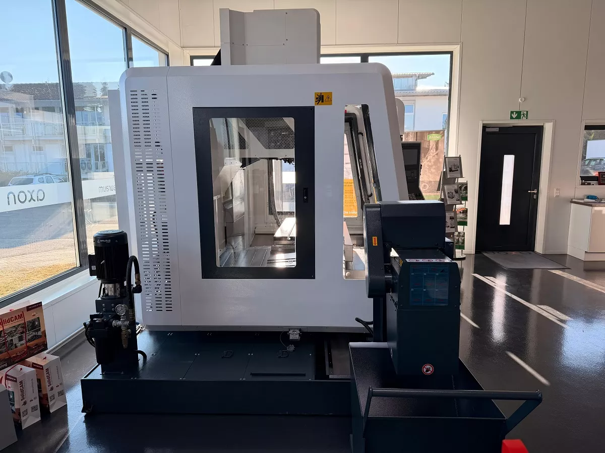 Axon VMC 1270 - Baujahr: 2025 Bild-4