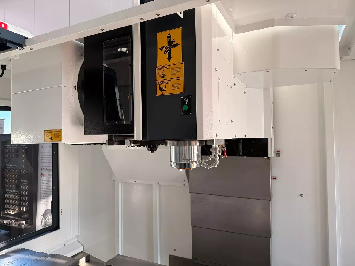 Axon VMC 1270 - Baujahr: 2025 Bild-3