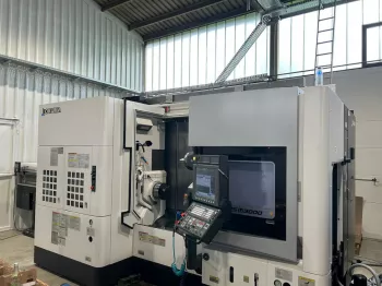 Okuma Multus U 3000 - Baujahr: 2022