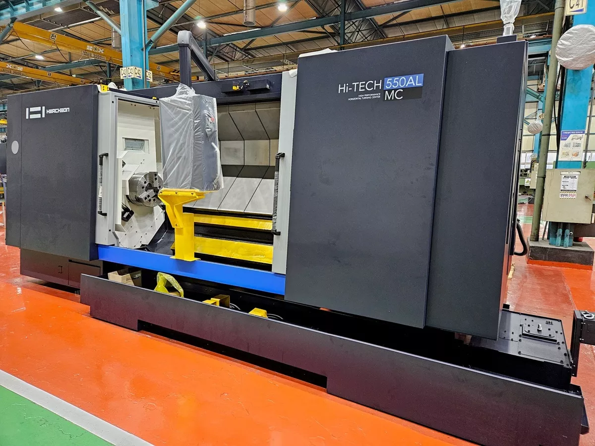Hwacheon Hi-TECH 550AL MC - Baujahr: 2026 Bild-2